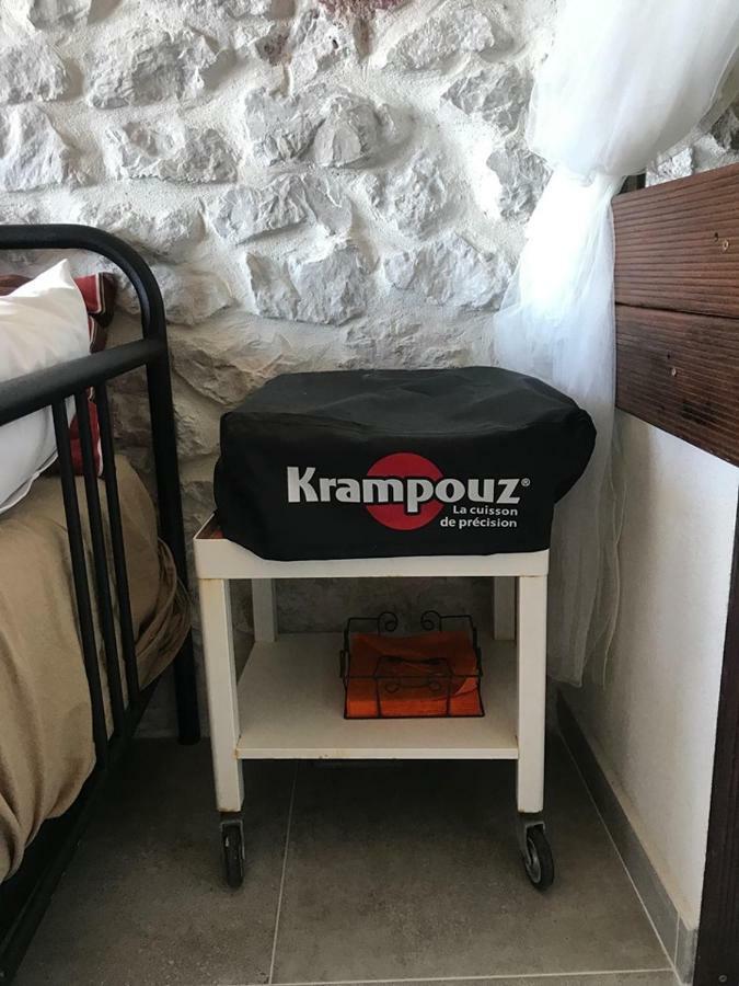 Le Cabanon Bleu Sur La Plage Марсилия Екстериор снимка